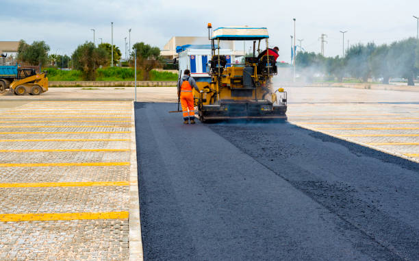 Best Driveway Paving Contractor  in Flower Hill, MD